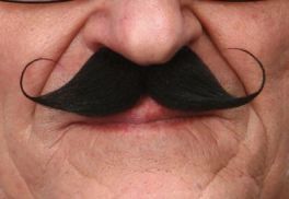 mustache Salvador black